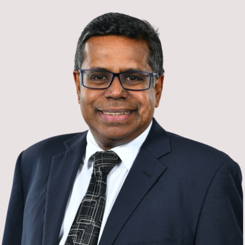 Union Bank to raise Rs. 3 billion through debenture issue 2 Dilshan Rodrigo Director CEO Union Bank