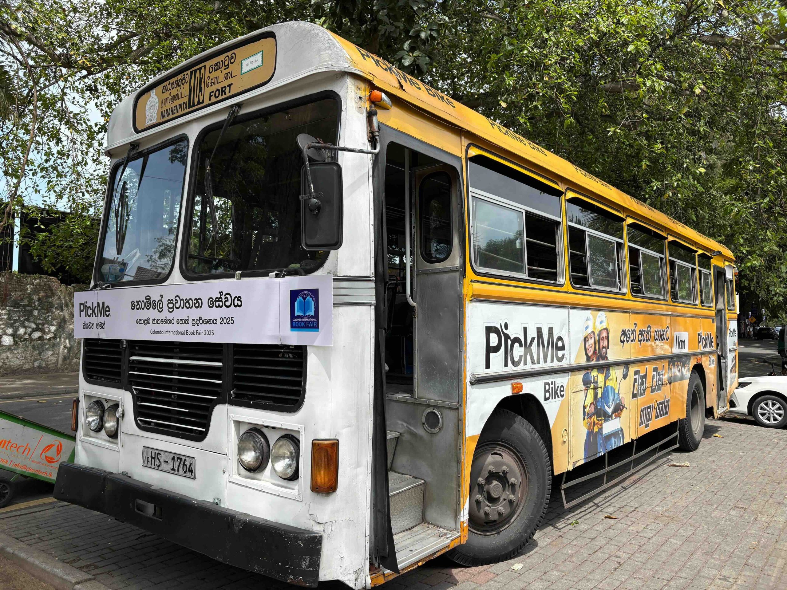 PickMe Bus to the Bookfare scaled