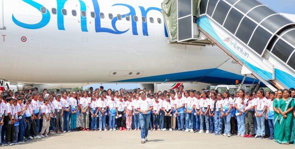 SriLankan Airlines takes 250 children on dream flight for World Children’s Day 3 SriLankan