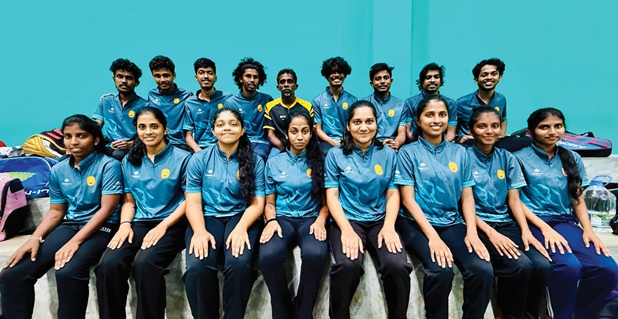 Yardley support Ruhuna University Badminton team for SLUG 2 yardly 1