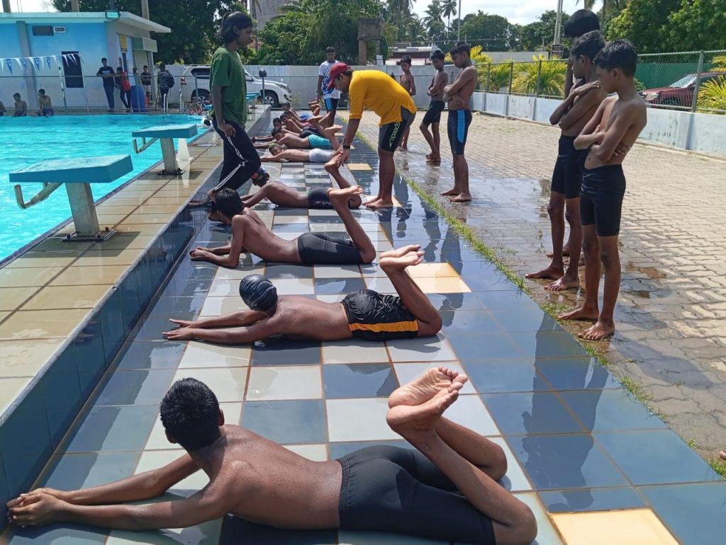 Sri Lanka nears lowest drowning death toll in over a decade 6 Lifesaving 5