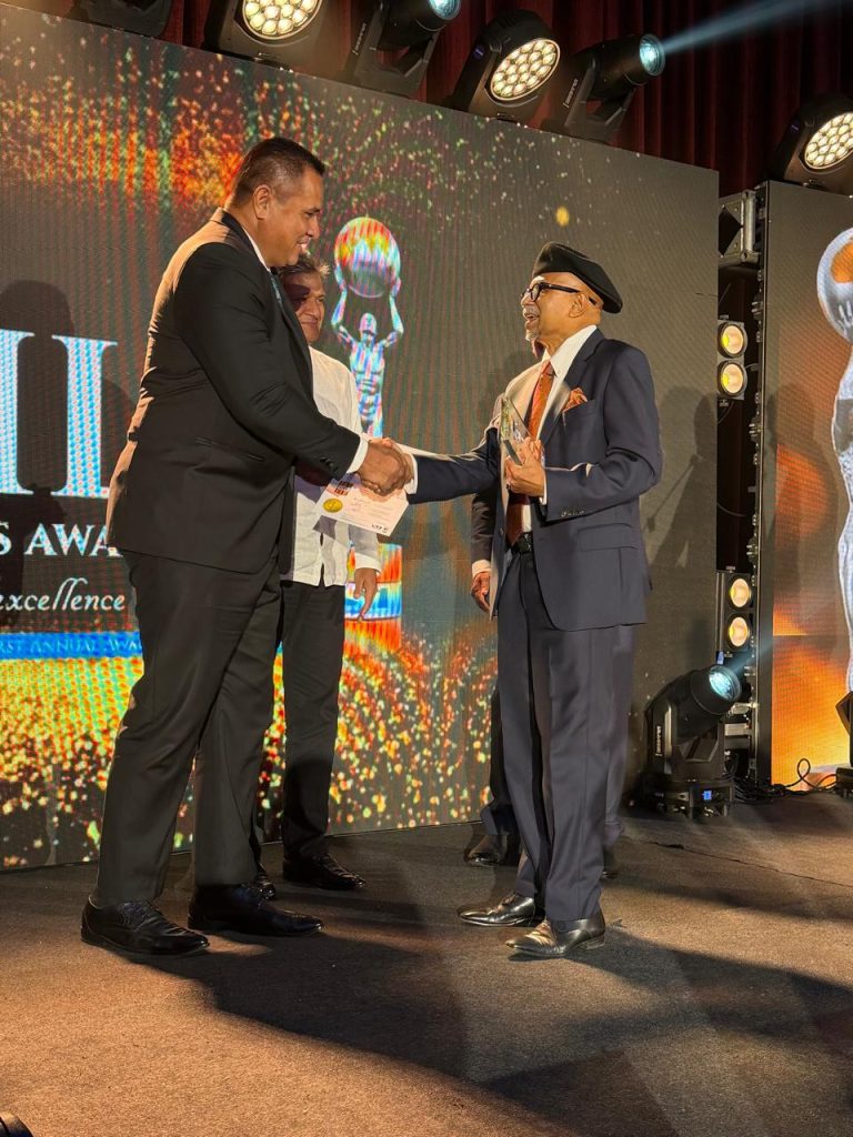 Dian Gomes wins SILK Award for outstanding service to Sri Lankan sport 5 Gomes 3