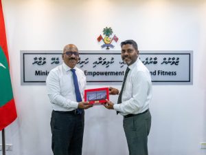 Minister photo